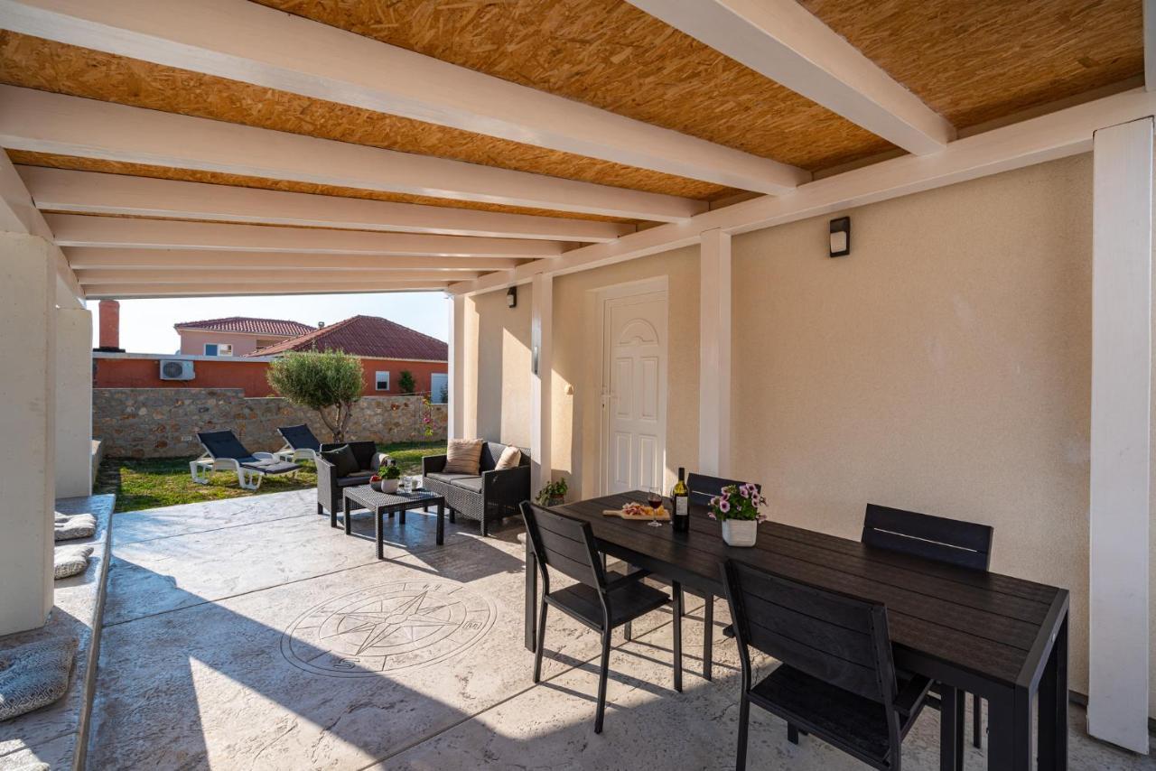 Holiday House Ventum Ražanac Kültér fotó